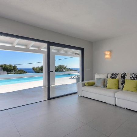 Modern Villa With Sea Views Sant Josep de sa Talaia Exterior photo